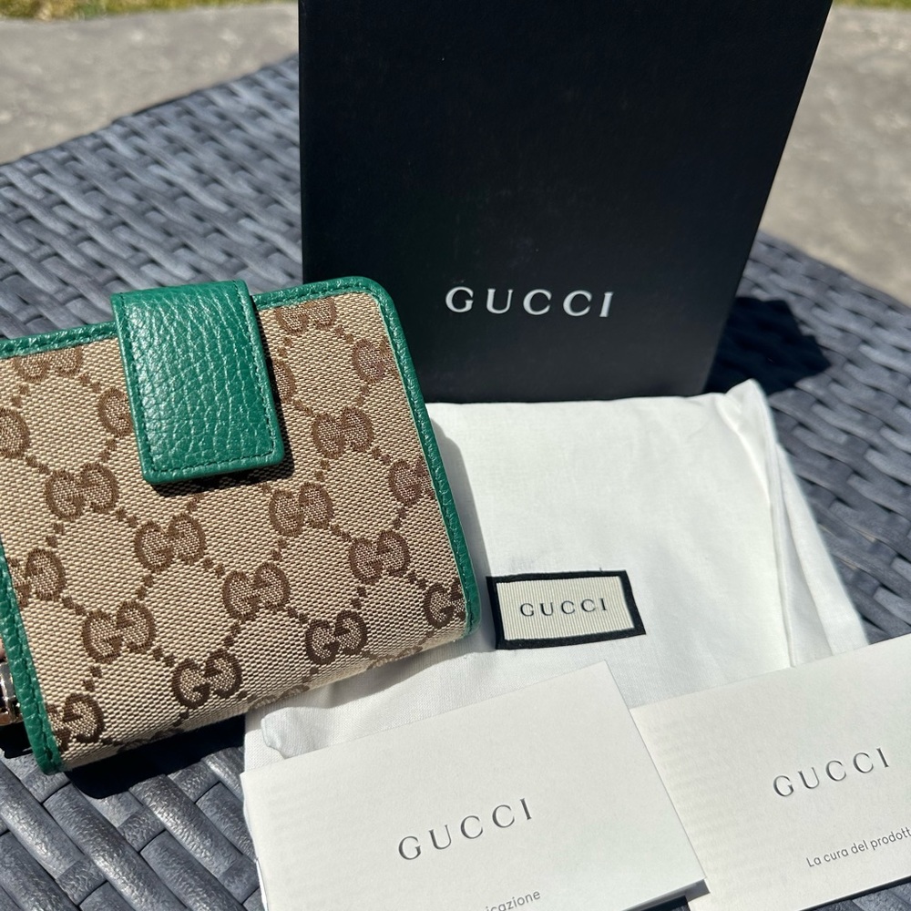 Gucci wallet